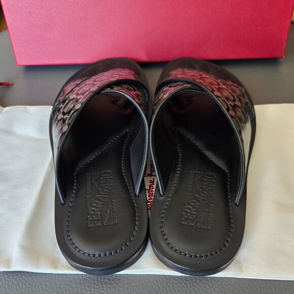 Salvatore Ferragamo All Over Gancio Gancini Slides Sandals - Picture 6 of 9